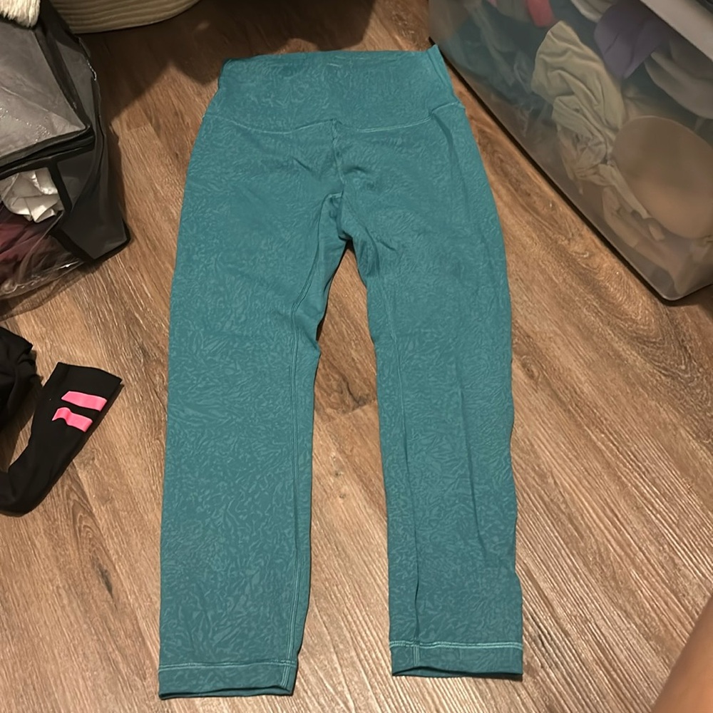 Lululemon Wunder Train Crop